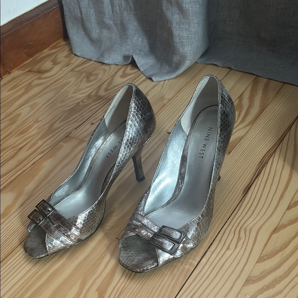 Nine West Women's Silver Peep-Toe Heels